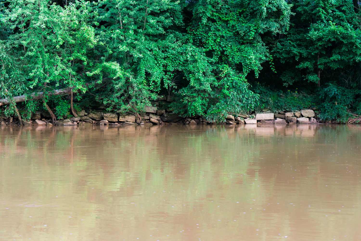 Juniata River in rural Pennsylvania - travel nature photography